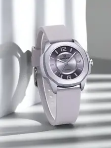 Naviforce Women Dial & Straps Analogue Watch NF7107_PE PE