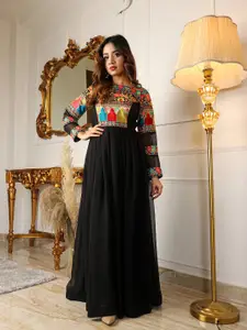 VIVARAA FASHION Women Embroidered Fit & Flare Maxi Dress