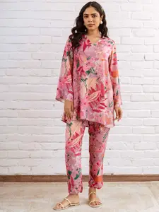 HUKUM Printed V Neck Top With Trousers Co-Ords