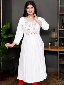 Jevi Prints Women Embroidered Kurta