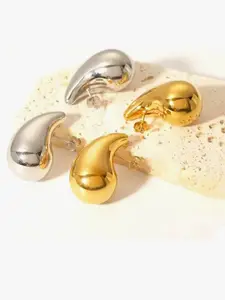 V FASHION JEWELLERY Geometric Studs Earrings