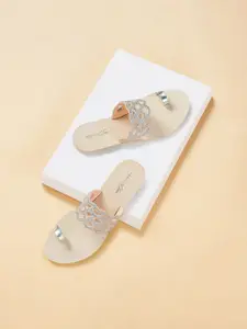 Forever Glam by Pantaloons Women Embellished Ethnic One Toe Flats with Laser Cuts