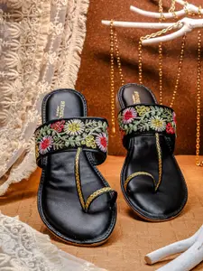 Anouk Women One Toe Flats