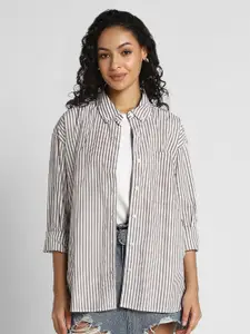 AMERICAN EAGLE OUTFITTERS Women Classic Vertical Striped Cotton Casual Shirt