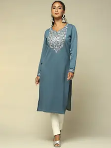 Rangriti Women Striped Keyhole Neck Flared Sleeves Thread Work Kurta