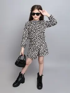 taffykids Girls Printed Top with Shorts