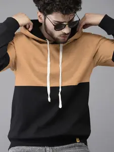 Campus Sutra Men Colourblocked Hooded Sweatshirt