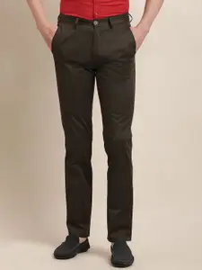 Turtle Men Textured Printed Relaxed Skinny Fit Mid Rise Chinos Trousers