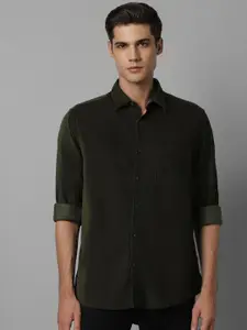 Louis Philippe Sport Men Slim Fit Opaque Striped Casual Shirt