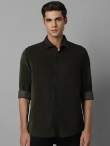 Louis Philippe Sport Men Slim Fit Opaque Striped Casual Shirt