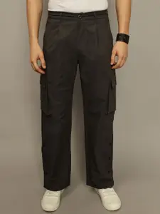 The Roadster Lifestyle Co. Men Loose Fit Cargo Trousers