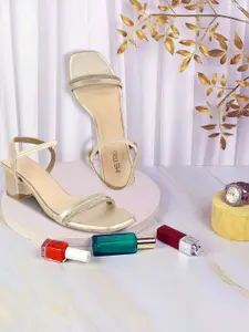 Metro Women Colourblocked Block Heel Sandals