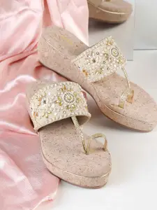 Metro Women Kitten Woven Design Square Toe Heels