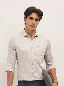 THE BEAR HOUSE Men Tailored Fit Opaque Printed Formal Shirt