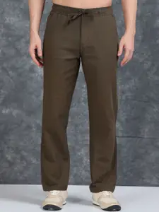 The Roadster Lifestyle Co Men Mid-Rise Relaxed Regular Fit Trouser
