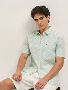 THE BEAR HOUSE Men Opaque Printed Casual Shirt