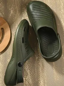 Smoothlite Men Lightweight Rubber Clogs