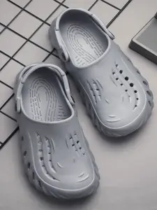 Smoothlite Men Rubber Clogs