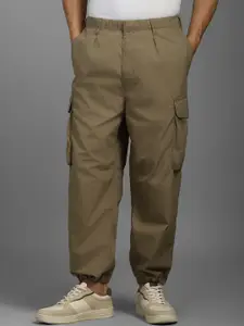 Louis Philippe Jeans Men Cotton Pleated Cargos Trousers