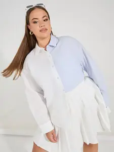Styli Women Plus Size Spread Collar Colourblocked Oversized Casual Shirt