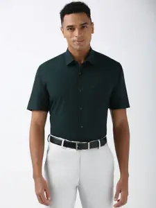 Peter England Men Spread Collar Solid Cotton Formal Shirt