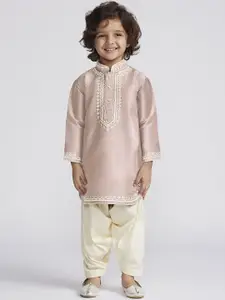VASTRAMAY Boys Yoke Design Regular Thread Work Kurta with Patiala