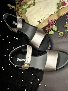 The Roadster Lifestyle Co Women Block Heels