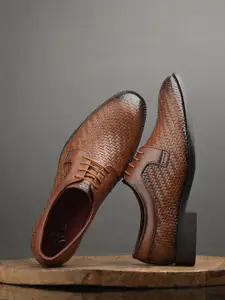 House Of Pataudi Men Textured Formal Lace Up Derbys