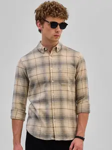 Snitch Men Smart Slim Fit Opaque Checked Casual Shirt