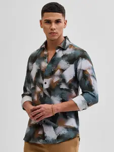 Snitch Men Smart Spread Collar Abstract Printed Slim Fit Casual Shirt