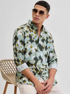 Snitch Men Smart Spread Collar Abstract Printed Slim Fit Casual Shirt
