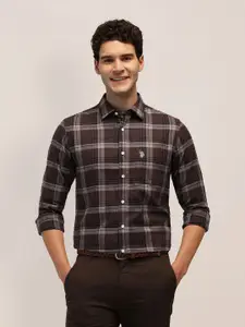 U.S. Polo Assn. Men Spread Collar Tartan Checked Cotton Tailored Fit Casual Shirt