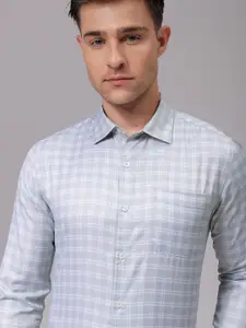 The Indian Garage Co. X Luxe Men Slim Fit Multi Stripes Opaque Striped Formal Shirt