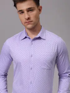 The Indian Garage Co. X Luxe Men Slim Fit Opaque Printed Formal Shirt
