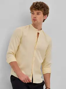 Snitch Men Smart Slim Fit Opaque Casual Shirt