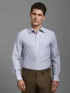 Louis Philippe Men Classic Spread Collar Textured Cotton Formal Shirt