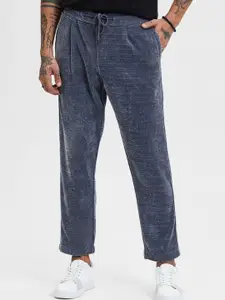 Snitch Men Relaxed Loose Fit Pleated Trousers