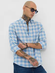 Snitch Men Smart Slim Fit Opaque Checked Casual Shirt