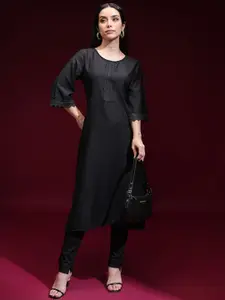 Vishudh Women Yoke Design Kurta