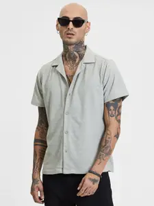 Snitch Men Relaxed Boxy Horizontal Stripes Opaque Striped Casual Shirt