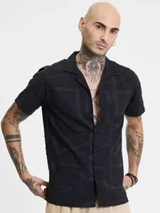 Snitch Men Relaxed Boxy Opaque Printed Casual Shirt