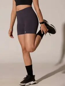 Cava Ash Seamless Booty Shorts