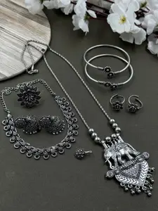 NAMAN ARTS Mahira Silver-Plated Oxidised Necklace Jewellery Set