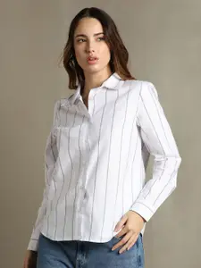 DL Woman Spread Collar Striped Relaxed Casual Shirt