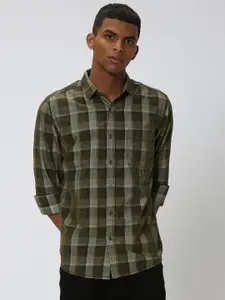 Mufti Slim Fit Buffalo Checks Spread Collar Long Sleeve Pocket Cotton Casual Shirt