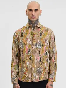 Snitch Men Smart Slim Fit Opaque Printed Casual Shirt
