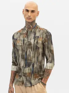 Snitch Men Smart Slim Fit Opaque Printed Casual Shirt
