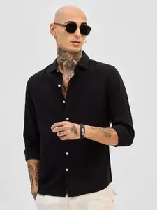 Snitch Men Smart Slim Fit Opaque Casual Shirt