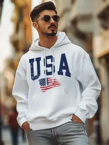 VEIRDO Men Printed Hooded Pullover Sweatshirt