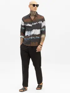 Snitch Men Smart Slim Fit Opaque Printed Casual Shirt